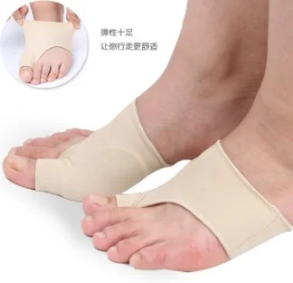 2pcs/pair Great Toe Cyst Foot Care Tool , Stretch Nylon Hallux Valgus Guard Cushion Bunion Toe Separator Thumb valgus protector
2pcs/pair Great Toe Cyst Foot Care Tool , Stretch Nylon Hallux Valgus Guard Cushion Bunion Toe Separator Thumb valgus protector