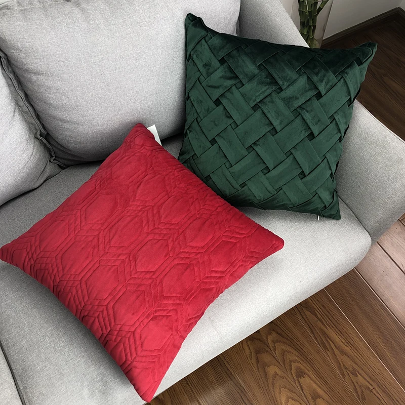 Stylish and simple velvet cushion cover, high-quality soft pillowcase, hand-woven thick texture, size 45CMX45CM
Stylish and simple velvet cushion cover, high-quality soft pillowcase, hand-woven thick texture, size 45CMX45CM