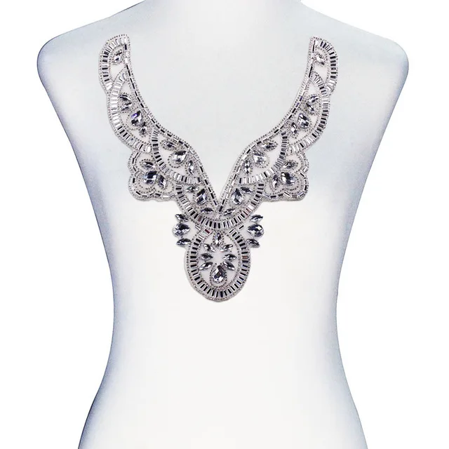 1 piece White Hot Fix Crystal Rhinestone Design Transfer V-Neck Collar Applique Iron On Sticker Motif Sewing Accessories T2417
1 piece White Hot Fix Crystal Rhinestone Design Transfer V-Neck Collar Applique Iron On Sticker Motif Sewing Accessories T2417