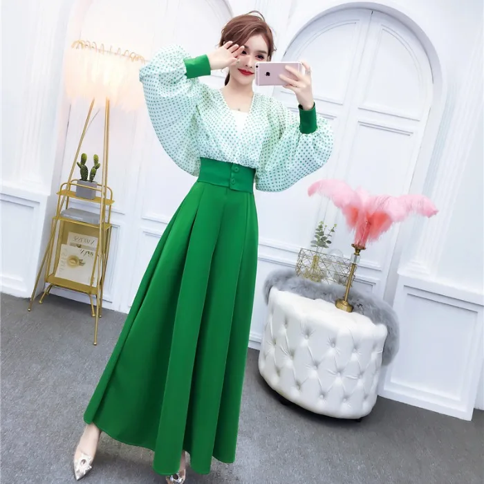 2019 new fashion women's two piece set dot loose puff sleeve blouse shirt+high waist wide leg pants
2019 new fashion women's two piece set dot loose puff sleeve blouse shirt+high waist wide leg pants