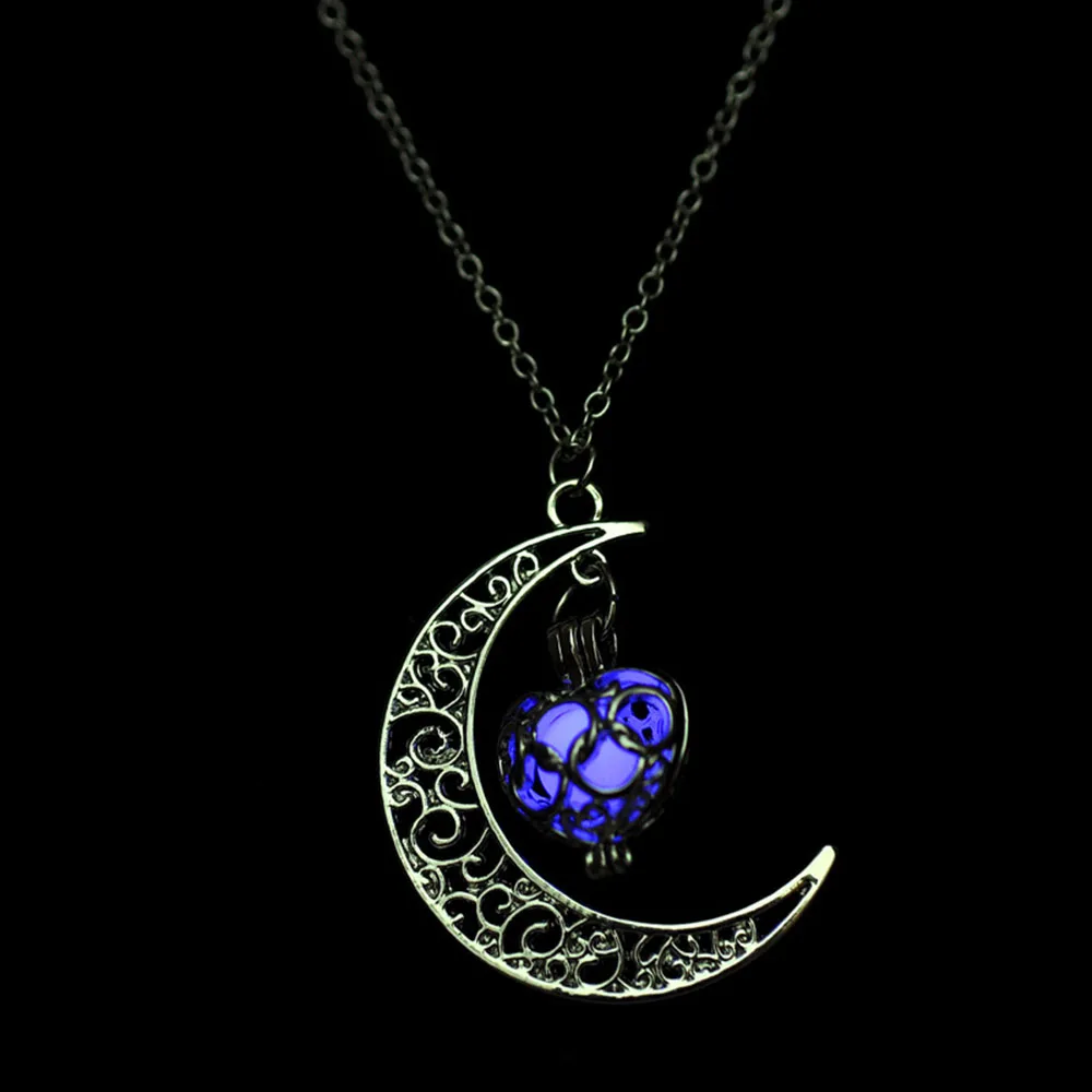 Crescent Moon With Glowing In The Dark Dangle Pendant Necklaces Hollow Moon & Heart Choker Necklace Collares Jewelry Luminous
Crescent Moon With Glowing In The Dark Dangle Pendant Necklaces Hollow Moon & Heart Choker Necklace Collares Jewelry Luminous