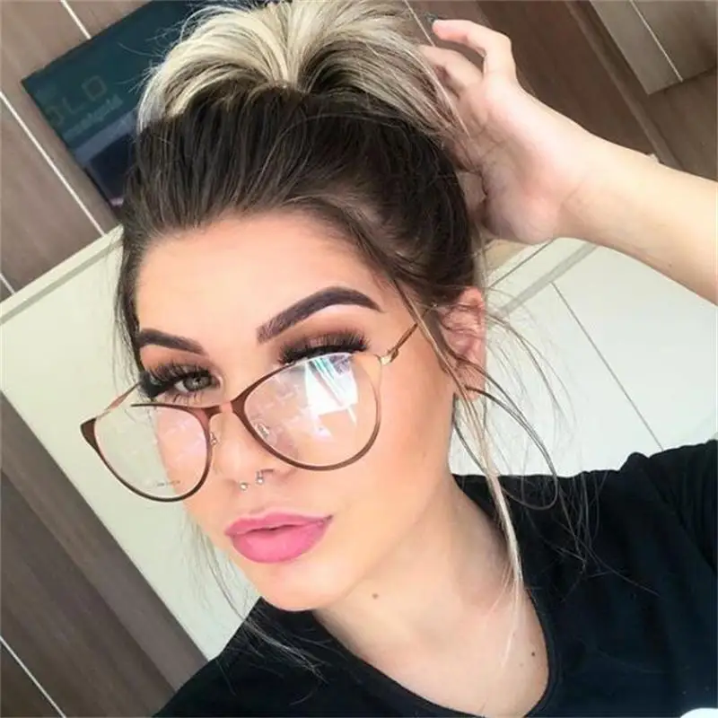Fashion Women Cat Eye Hollow Eyeglasses Frame Men Optical Glasse Frame Retro Eyeglasses Computer Glasses Transparent glasses
Fashion Women Cat Eye Hollow Eyeglasses Frame Men Optical Glasse Frame Retro Eyeglasses Computer Glasses Transparent glasses