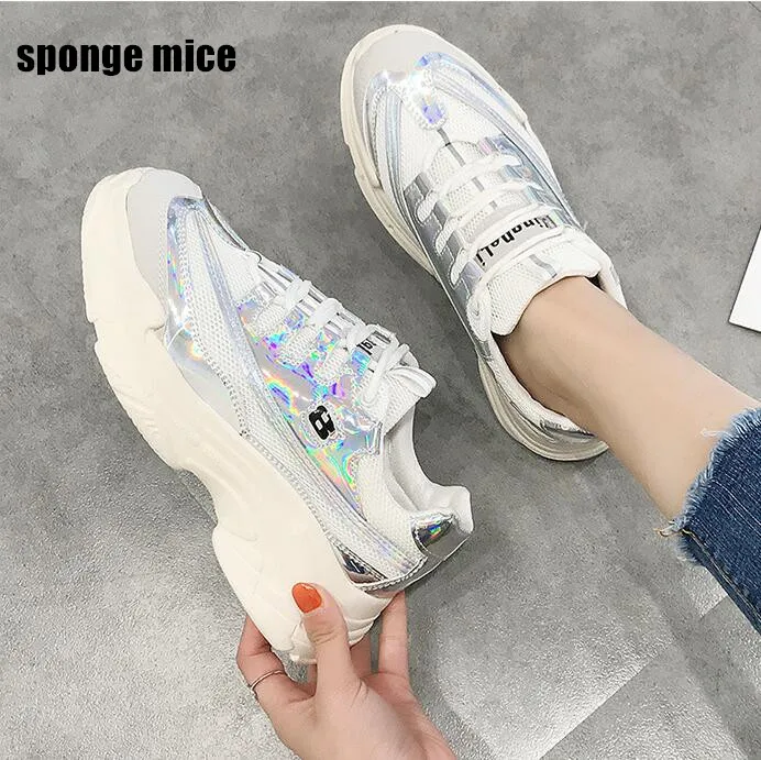 2019 New breathable mesh laser cake platform sneaker shoes hick bottom increased Women Casual Mesh Vulcanized Shoes R1
2019 New breathable mesh laser cake platform sneaker shoes hick bottom increased Women Casual Mesh Vulcanized Shoes R1