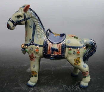 Free shipping pottery ceramic horse decoration porcelain crafts Home Furnishing living room decor Antique collection
Free shipping pottery ceramic horse decoration porcelain crafts Home Furnishing living room decor Antique collection