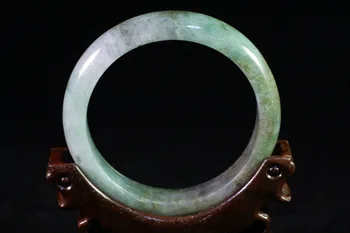 Grade A Natural Gift Jadeite Jade Bangle Bracelet - White Dot Green A30
Grade A Natural Gift Jadeite Jade Bangle Bracelet - White Dot Green A30