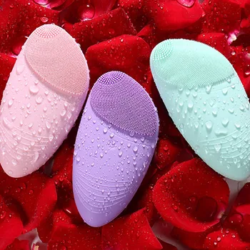 Vibration Facial Cleansing Brush Mini Face Cleaner Silicone Deep Pore Cleaning Electric Waterproof Massage Brush 4 Colors
Vibration Facial Cleansing Brush Mini Face Cleaner Silicone Deep Pore Cleaning Electric Waterproof Massage Brush 4 Colors