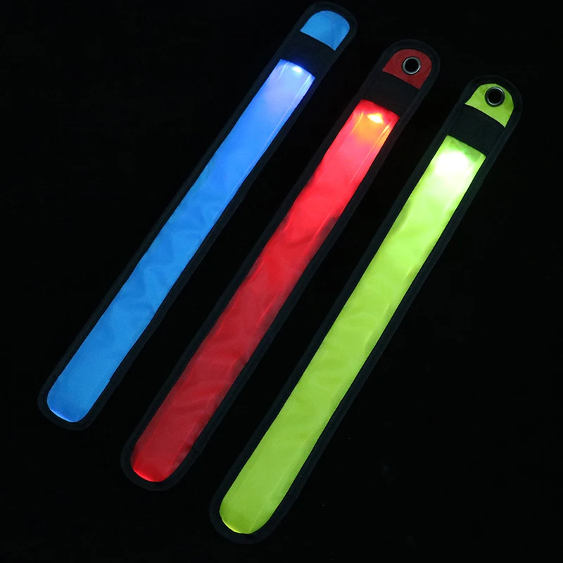 Bike LED Armband LED Safety Sports Reflective Belt Strap Arm Warmer Belt Snap Wrap Arm Band Armband
Bike LED Armband LED Safety Sports Reflective Belt Strap Arm Warmer Belt Snap Wrap Arm Band Armband