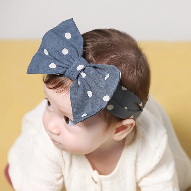 2pcs Baby kid Bow headband infant hair accessories fille bebes bandeau flores acessorio para cabelo infantil
2pcs Baby kid Bow headband infant hair accessories fille bebes bandeau flores acessorio para cabelo infantil