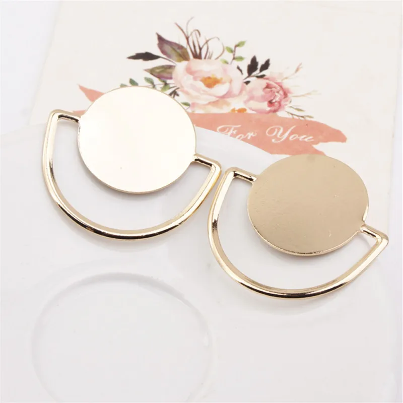 Simple fashion alloy earring gold color Irregular geometric Semicircle circles earring for women girl party birthday gift
Simple fashion alloy earring gold color Irregular geometric Semicircle circles earring for women girl party birthday gift