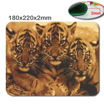 Hit the Arab tiger pattern model custom printing anti-skid carpet durable lasting comfort photoelectric mouse pad creative mode
Hit the Arab tiger pattern model custom printing anti-skid carpet durable lasting comfort photoelectric mouse pad creative mode