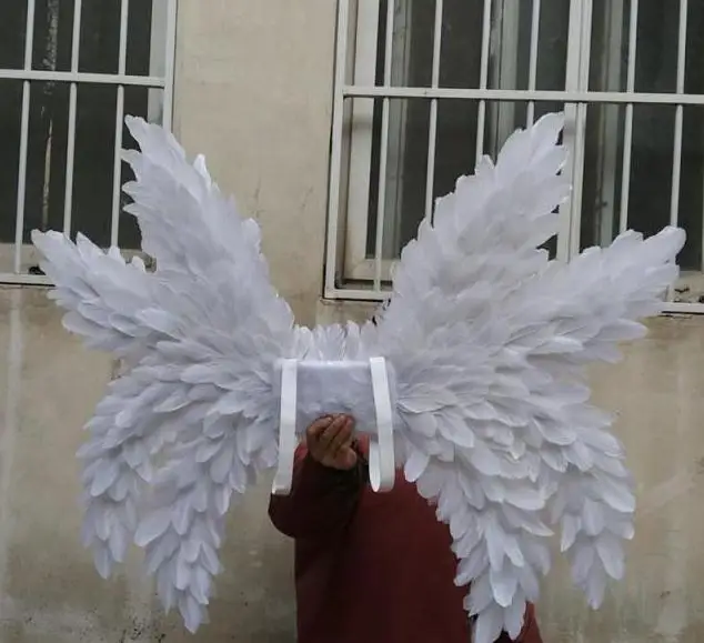 EMS free shipping Angel Feather wings props party performance auto shows props cosplay feather wing
EMS free shipping Angel Feather wings props party performance auto shows props cosplay feather wing