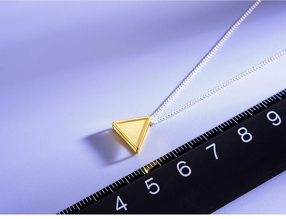 LFJE0125-Minimalism-Style-Geometric-Triangle-Design-Pendant_08