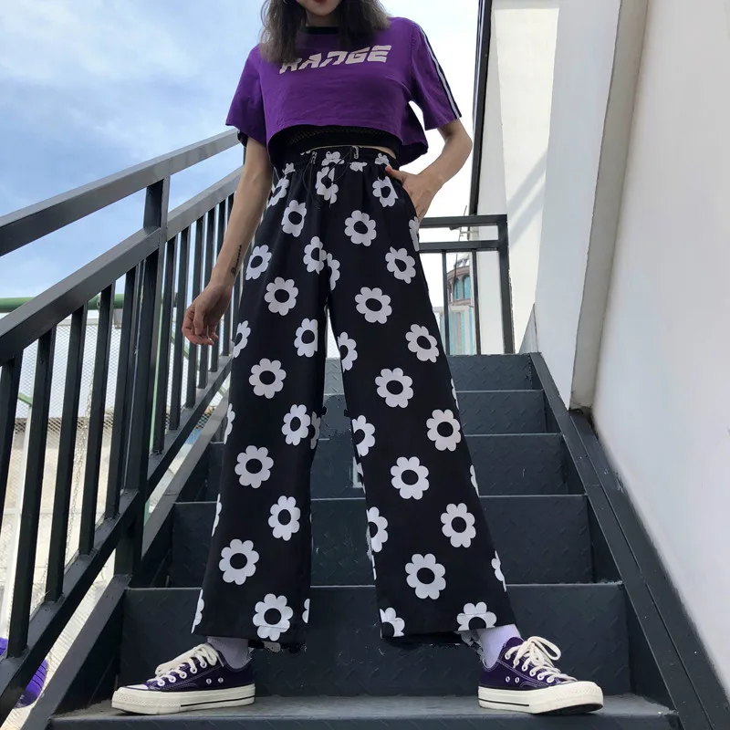 2018 autumn Korean ulzzang Harajuku Lolita style personality hip hop street flower print loose wide leg pants ankle-length
2018 autumn Korean ulzzang Harajuku Lolita style personality hip hop street flower print loose wide leg pants ankle-length