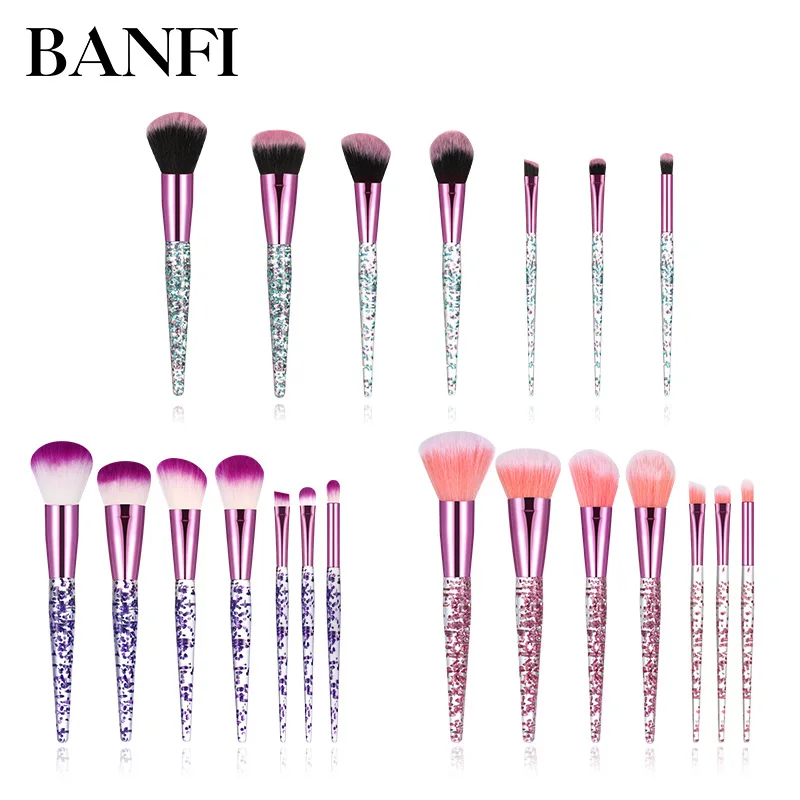 Makeup Brushes 7pcs/set profesional Foundation Blusher Eyeshadow Lips Make up Brush Cosmetic Set Kit Perfect Blending powder
Makeup Brushes 7pcs/set profesional Foundation Blusher Eyeshadow Lips Make up Brush Cosmetic Set Kit Perfect Blending powder