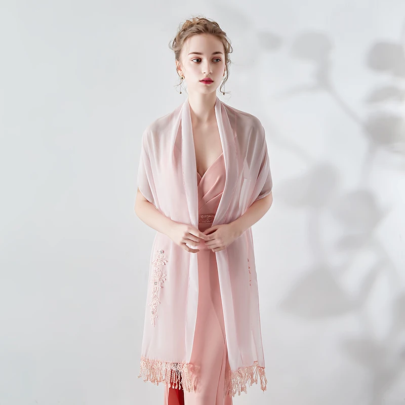 Fashion Bridal Wraps and Shawl Spring Bolero Chiffon Evening Party Jacket 2019 Shrug Lace Appliqued 2019 New Arrival
Fashion Bridal Wraps and Shawl Spring Bolero Chiffon Evening Party Jacket 2019 Shrug Lace Appliqued 2019 New Arrival
