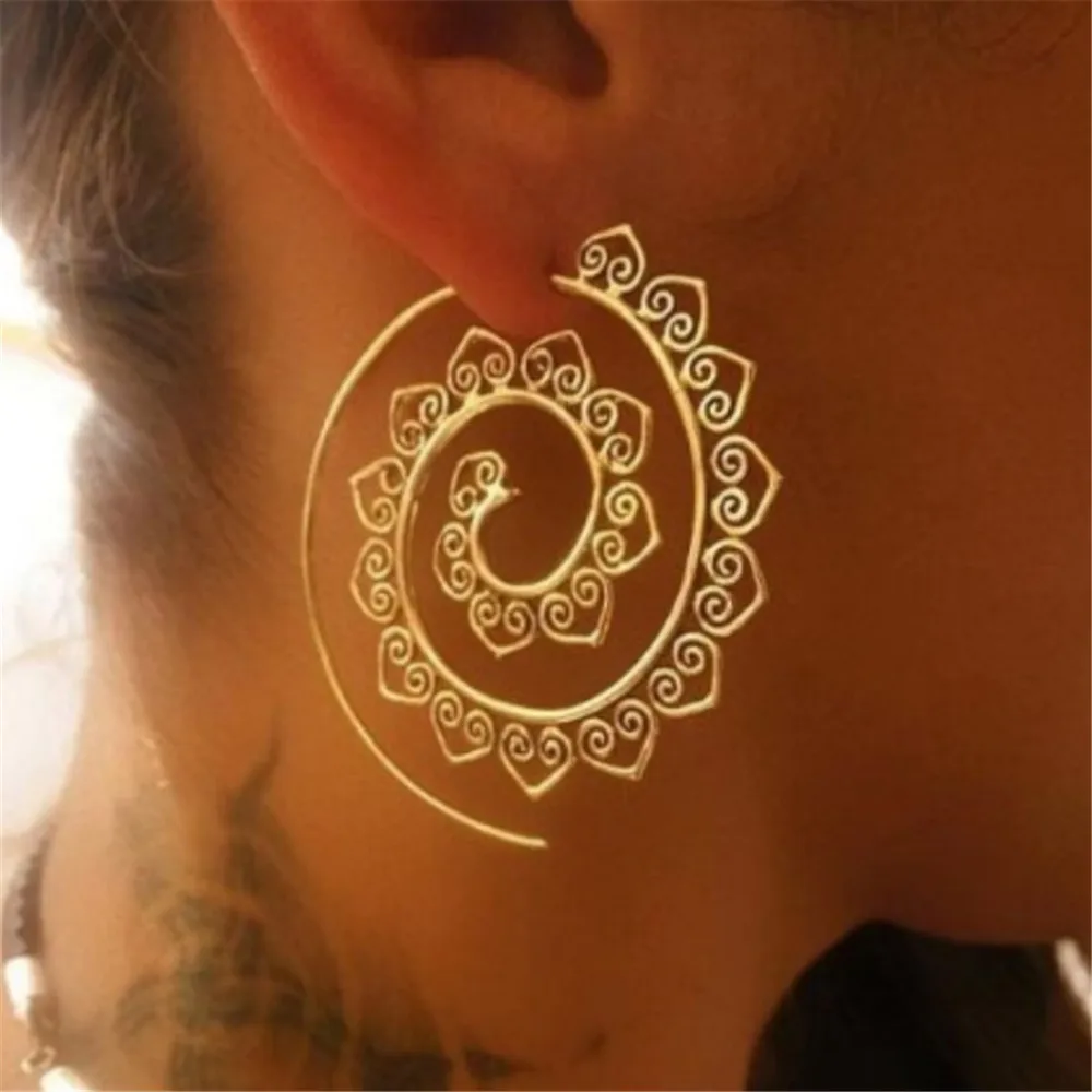 ECODAY Bohemia Spiral Geometric Statement Earrings Gold Color Drop Earrings For Women Pendients Brincos bijoux Metal Earings
ECODAY Bohemia Spiral Geometric Statement Earrings Gold Color Drop Earrings For Women Pendients Brincos bijoux Metal Earings