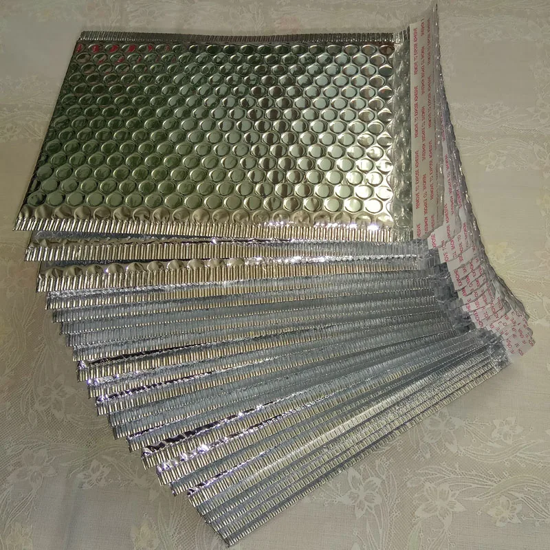 40pcs Silver Foil Bubble Mailers Padded Envelopes Multi-function Packaging material Shipping Bags Bubble Mailing Envelope Bag
40pcs Silver Foil Bubble Mailers Padded Envelopes Multi-function Packaging material Shipping Bags Bubble Mailing Envelope Bag