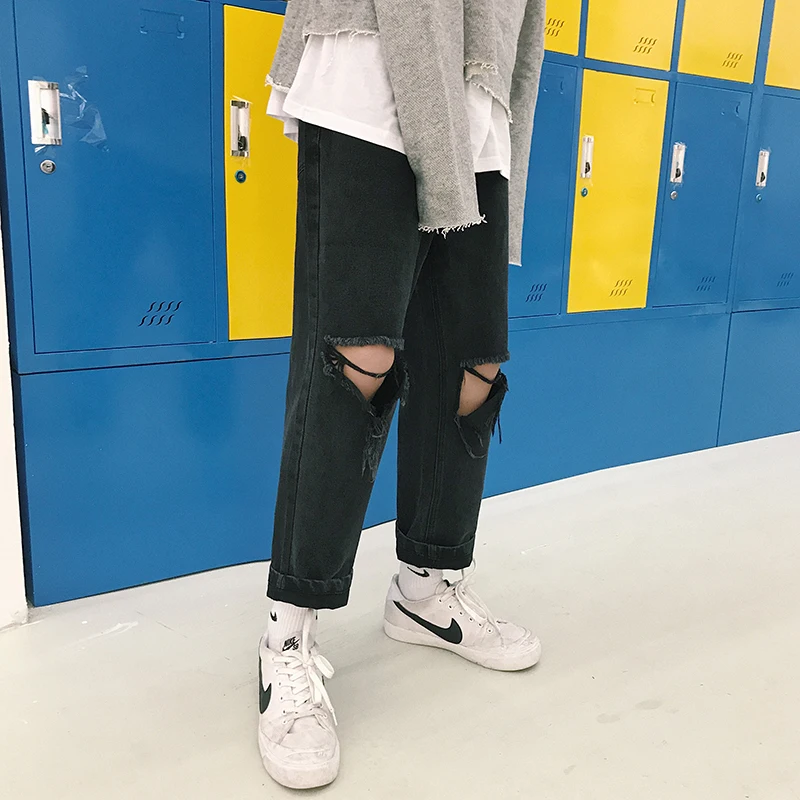 2018 autumn new youth fashion Japanese department men's solid color hole big size relaxed trend straight casual pants
2018 autumn new youth fashion Japanese department men's solid color hole big size relaxed trend straight casual pants