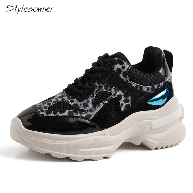 Women Genuine Leather Sneakers Flats 2019 New Fashion Classic Design High Heels Basic Shoes Spring Summer Shoes Woman
Women Genuine Leather Sneakers Flats 2019 New Fashion Classic Design High Heels Basic Shoes Spring Summer Shoes Woman