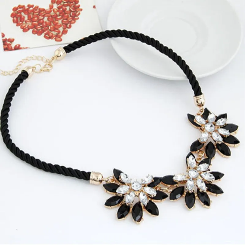 2018 Fashion Hot sale Brand Design western style multi-layer Weave Rhinestone Flower water drop necklace 8ND362
2018 Fashion Hot sale Brand Design western style multi-layer Weave Rhinestone Flower water drop necklace 8ND362