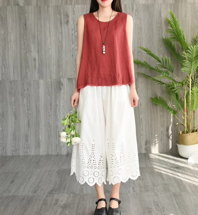 Retro Mori Girl Hollow Embroidery Cotton Pants Loose Elastic Waist Wide Legged Women Pants Female Novelty Trousers Summer Pants
Retro Mori Girl Hollow Embroidery Cotton Pants Loose Elastic Waist Wide Legged Women Pants Female Novelty Trousers Summer Pants