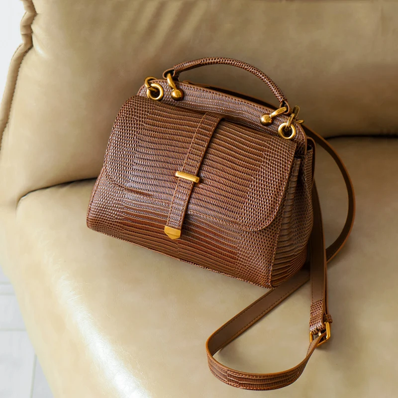 WOONAM Women Bag Top Hide Genuine Calf Leather in Alligator Lizard Pattern Handle Trapeze Satchel Cross-body Handbag WB761
WOONAM Women Bag Top Hide Genuine Calf Leather in Alligator Lizard Pattern Handle Trapeze Satchel Cross-body Handbag WB761
