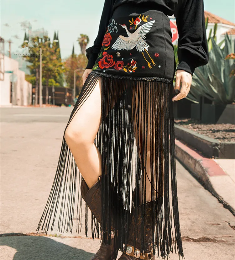 Women Spring Summer Autumn Black Long Skirt Ladies Novelty Personality Sexy Slim Embroidery Long Tassel Black Package Hip Skirt
Women Spring Summer Autumn Black Long Skirt Ladies Novelty Personality Sexy Slim Embroidery Long Tassel Black Package Hip Skirt