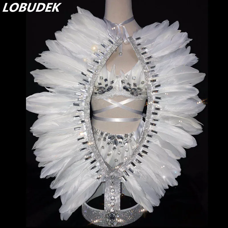 Fashion White Feathers Crystals Headgear Bikini Set Sexy Women Stage Wear DJ Singer Nightclub Dancer Costume Models Catwalk Show
Fashion White Feathers Crystals Headgear Bikini Set Sexy Women Stage Wear DJ Singer Nightclub Dancer Costume Models Catwalk Show