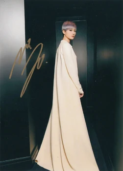 signed Chris Lee LI YUCHUN autographed original photo 7 inches free shipping 012018A 
signed Chris Lee LI YUCHUN autographed original photo 7 inches free shipping 012018A