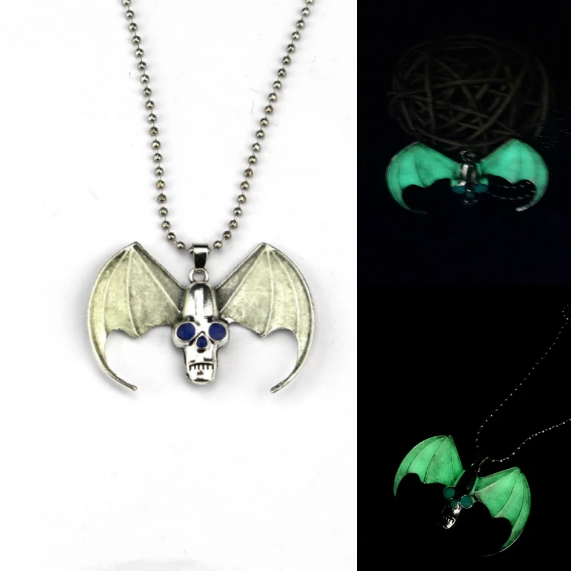 Glowing Necklace Jewelry Hip-Hop Skull Glow In The Dark Pendant Luminous Angel Wing Necklace
Glowing Necklace Jewelry Hip-Hop Skull Glow In The Dark Pendant Luminous Angel Wing Necklace