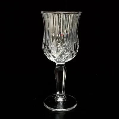 Crystal Mirror Chalice/Goblet Illusions Magic Tricks Liquid Disappearing to Silk Magia Cup Stage Gimmick Props Comedy Mentalism
Crystal Mirror Chalice/Goblet Illusions Magic Tricks Liquid Disappearing to Silk Magia Cup Stage Gimmick Props Comedy Mentalism