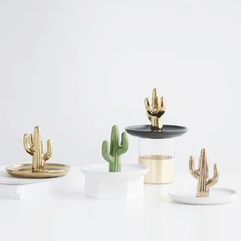 13x10.5cm Nordic gold plated cactus ceramic storage plate snack plates dessert jewelry dish jewelry holder desk ornament
13x10.5cm Nordic gold plated cactus ceramic storage plate snack plates dessert jewelry dish jewelry holder desk ornament
