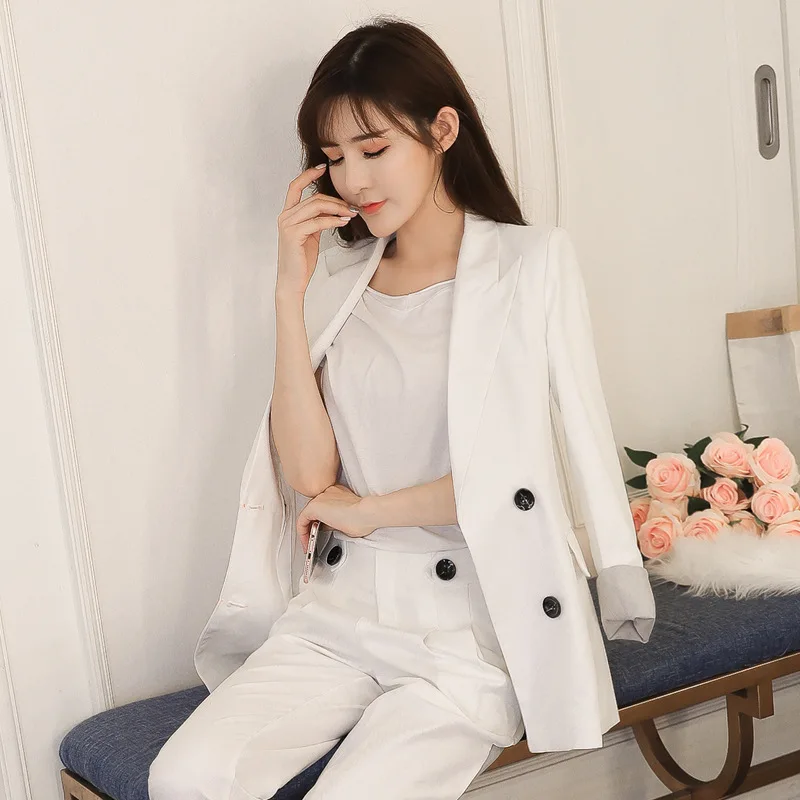 Women's pants suit Casual solid color double-breasted slim suit jacket female High quality elegant suit two-piece pants set
Women's pants suit Casual solid color double-breasted slim suit jacket female High quality elegant suit two-piece pants set
