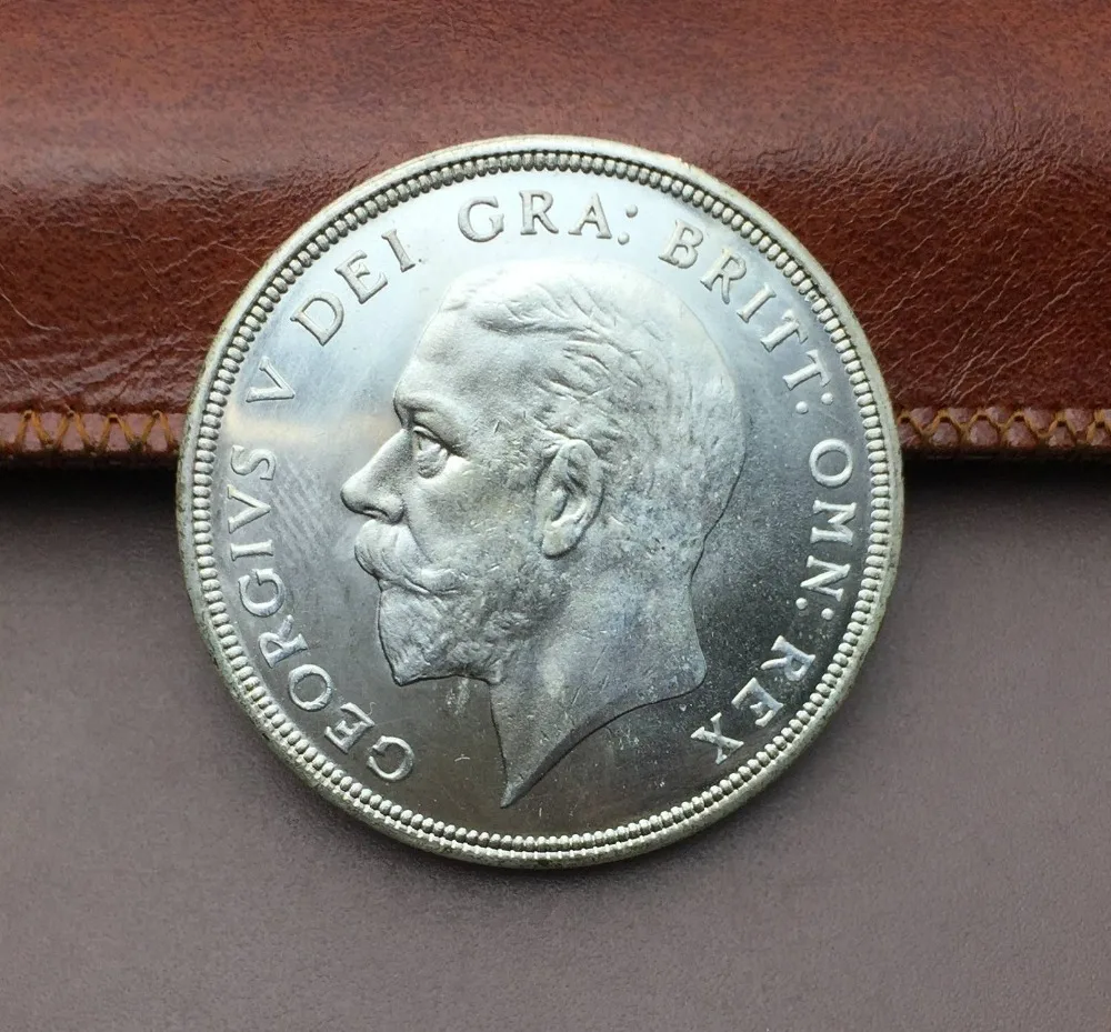 Great Britain 1 Crown George V 1934 Wreath Crown Cupronickel Plated Silver Copy Coins 
Great Britain 1 Crown George V 1934 Wreath Crown Cupronickel Plated Silver Copy Coins