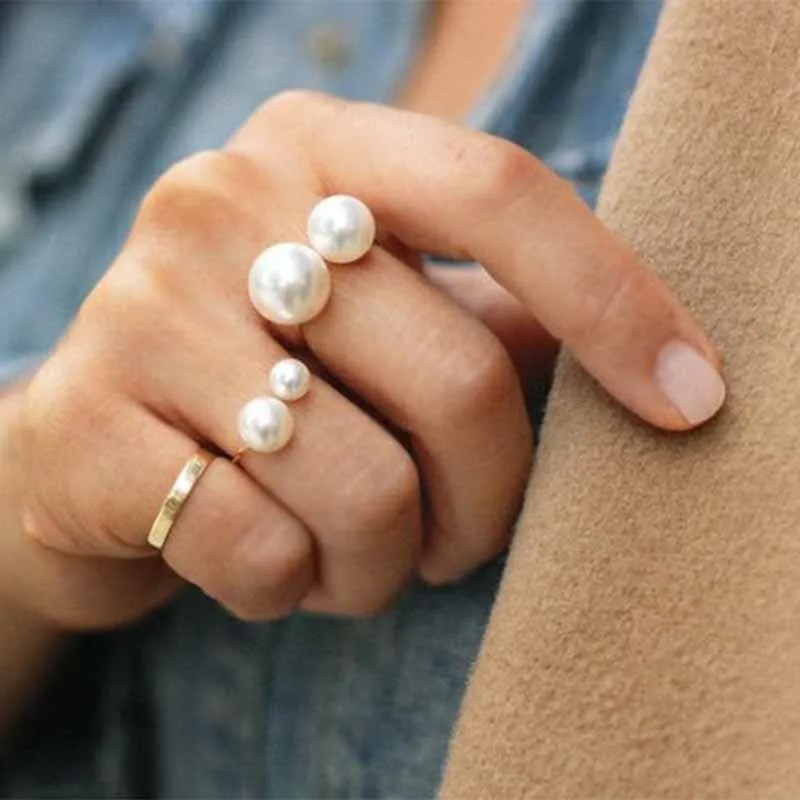2019 New Best Selling Fashion Jewelry Women's Ring Street Shooting Accessories Imitation Pearl Ring Size Adjustable Ring Opening
2019 New Best Selling Fashion Jewelry Women's Ring Street Shooting Accessories Imitation Pearl Ring Size Adjustable Ring Opening