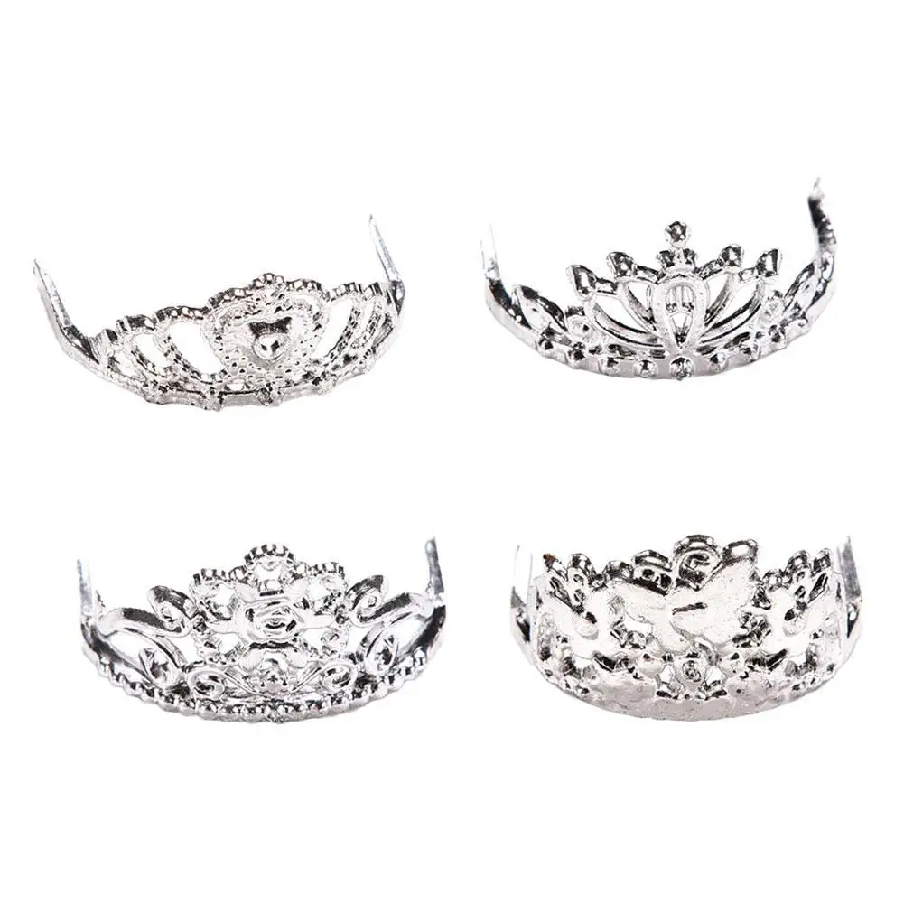 Dongzhur 10pcs/bag Silver Crown Doll Accessories Fashion Casual Wear For Doll Girls Tiara Accessories girl Birthday Gift
Dongzhur 10pcs/bag Silver Crown Doll Accessories Fashion Casual Wear For Doll Girls Tiara Accessories girl Birthday Gift