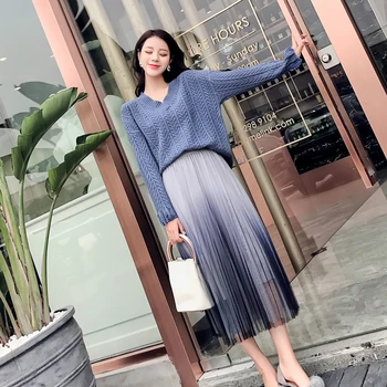 HIGH QUALITY Newest 2018 Designer Runway two piece Set Women's Long Sleeve Sweater +Elastic sleeve mesh Skirt Suit
HIGH QUALITY Newest 2018 Designer Runway two piece Set Women's Long Sleeve Sweater +Elastic sleeve mesh Skirt Suit