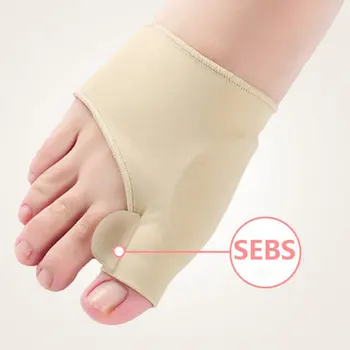 A Pair/Set Comfortable Soft Bunion Protector Toe Straightener Toe Separating Silicone Toe Separators Thumb Feet Care Adjuster
A Pair/Set Comfortable Soft Bunion Protector Toe Straightener Toe Separating Silicone Toe Separators Thumb Feet Care Adjuster