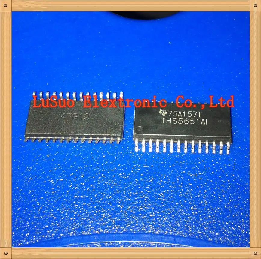 THS5651AIDW THS5651AI THS5651 TI SOP-28 10-BIT, 125 MSPS, CommsDACE DIGITAL-TO-ANALOG CONVERTER
THS5651AIDW THS5651AI THS5651 TI SOP-28 10-BIT, 125 MSPS, CommsDACE DIGITAL-TO-ANALOG CONVERTER