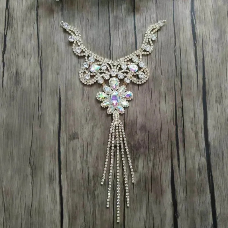 Free Shipping 20pcs/lot Crystal Bridal Applique for Wedding Gown Rhinestone Trimming Bridal Sash Rhinestone Patch LSAP043
Free Shipping 20pcs/lot Crystal Bridal Applique for Wedding Gown Rhinestone Trimming Bridal Sash Rhinestone Patch LSAP043