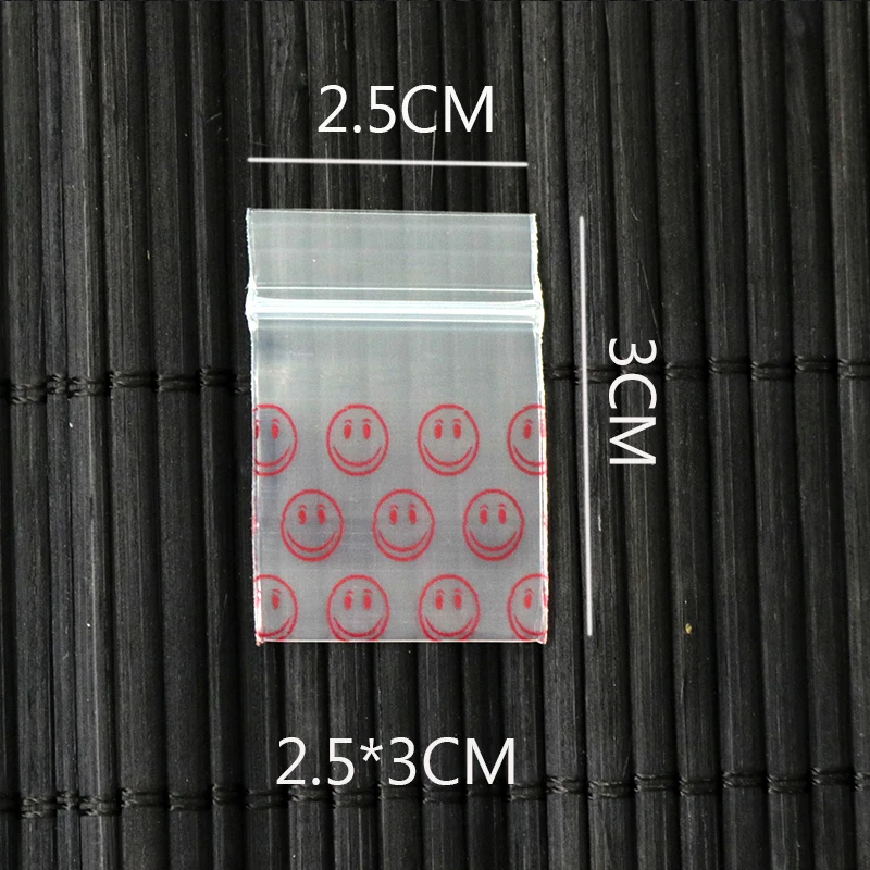 1000 шт./лот 2,5x3 см пакет с застежкой-молнией Red Smile Face Zip Lock самозакрывающийся пластиковый прозрачный полиэтиленовый пакет для компонентов ювелирных изделий
1000 шт./лот 2,5x3 см пакет с застежкой-молнией Red Smile Face Zip Lock самозакрывающийся пластиковый прозрачный полиэтиленовый пакет для компонентов ювелирных изделий