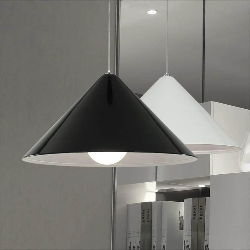 Nordic modern simple personality creative chandelier black and white single head bedroom bar study dining room lamps
Nordic modern simple personality creative chandelier black and white single head bedroom bar study dining room lamps