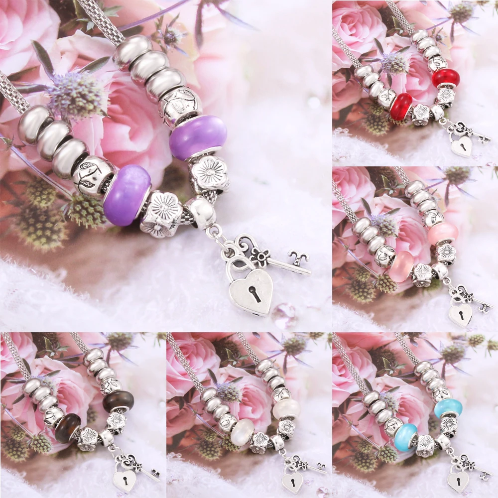 Antique Original Heart-Shaped Key lock Charm Necklace For Women Glass Beads Brand Sweater chain & Necklace DIY Jewelry Gifts
Antique Original Heart-Shaped Key lock Charm Necklace For Women Glass Beads Brand Sweater chain & Necklace DIY Jewelry Gifts