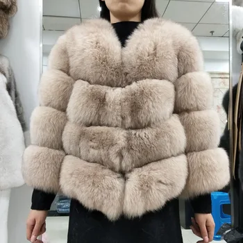 Real Fox Fur Coat Winter Fur Jacket Natural Blue Fox Fur Coats for Women Thick Warm 2018 New Outerwear Feminino Short Style
Real Fox Fur Coat Winter Fur Jacket Natural Blue Fox Fur Coats for Women Thick Warm 2018 New Outerwear Feminino Short Style