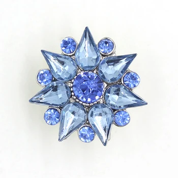 20pcs Wholesale Metal Alloy Button DIY Crystal Blue Sparkle Flower Buttons Fit 18mm Snap Button Bracelet Necklace Jewelry
20pcs Wholesale Metal Alloy Button DIY Crystal Blue Sparkle Flower Buttons Fit 18mm Snap Button Bracelet Necklace Jewelry