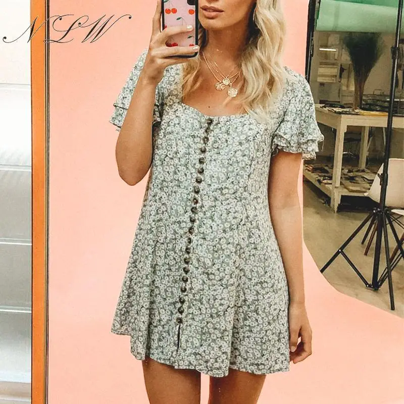NLW Button Lace up Mini Dress Women Flower Print Chiffon Green Dress 2019 Summer Beach Short Dress Vinatge Bohemian Dress
NLW Button Lace up Mini Dress Women Flower Print Chiffon Green Dress 2019 Summer Beach Short Dress Vinatge Bohemian Dress
