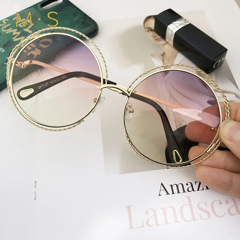 Sun glasses Women 2018 Classic Brand Designer Sunglasses High Quality Eyewear New Trendy Round Female Sunglasses Case
Sun glasses Women 2018 Classic Brand Designer Sunglasses High Quality Eyewear New Trendy Round Female Sunglasses Case