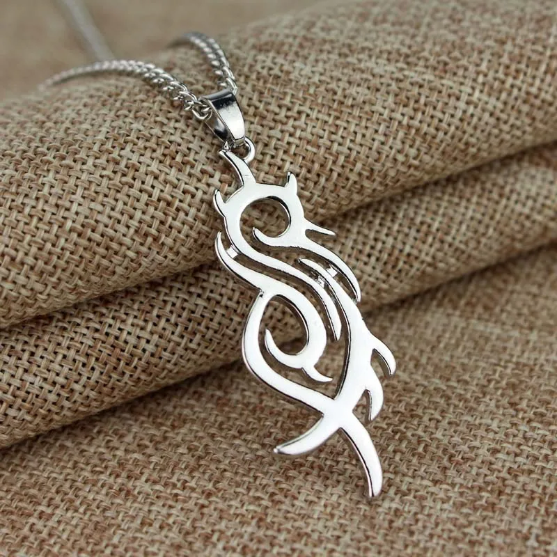 Slipknot Rock Band Pendant Necklace Pendants For Men And Women Fans Friends Best Christmas Gift Silver Chain
Slipknot Rock Band Pendant Necklace Pendants For Men And Women Fans Friends Best Christmas Gift Silver Chain