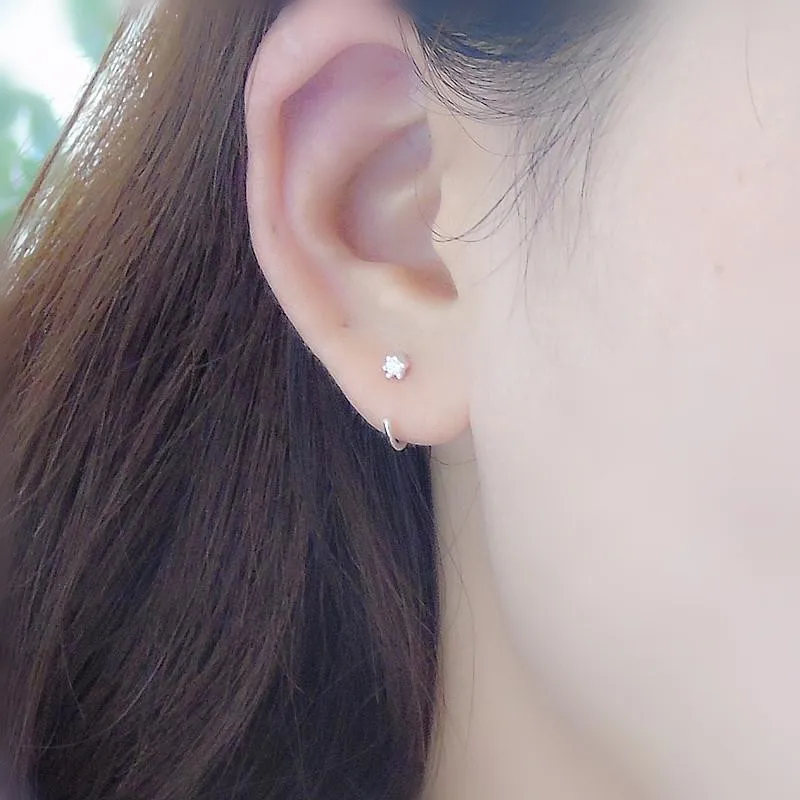New jewelry design 925 silver small six catch half ring earrings mini ears ear nail ear pierced ear
New jewelry design 925 silver small six catch half ring earrings mini ears ear nail ear pierced ear