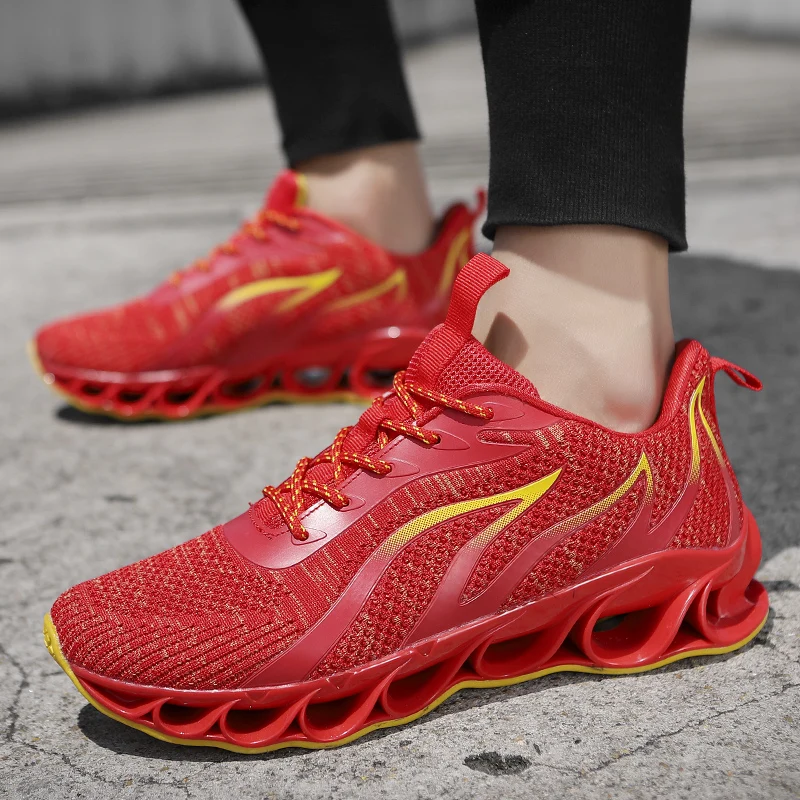 2019 Super Cool Breathable Blade Shoes Men Sneakers Bounce Summer Outdoor Shoes Training Fire Hollow Bottom Tenis Plus Size 47
2019 Super Cool Breathable Blade Shoes Men Sneakers Bounce Summer Outdoor Shoes Training Fire Hollow Bottom Tenis Plus Size 47
